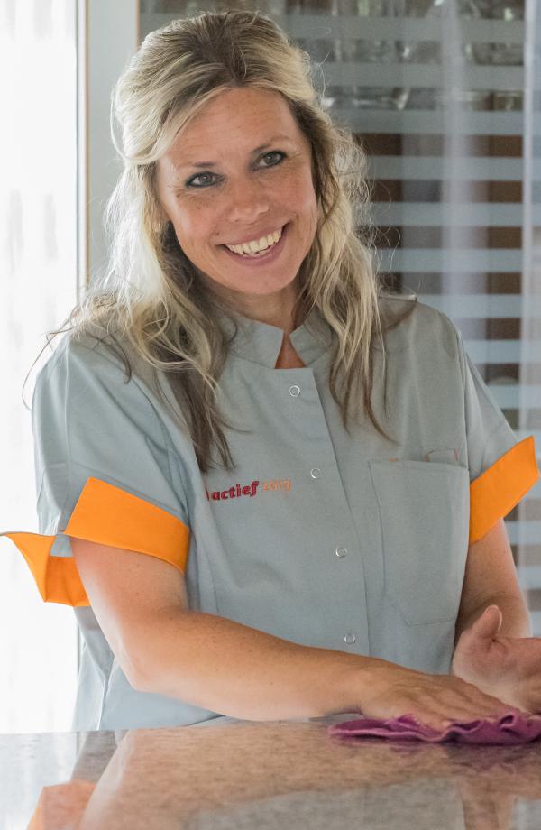 Werken Bij Actief Zorg Vacature Zelfstandig Zorgprofessional Verzorgende IG of Verpleegkundige